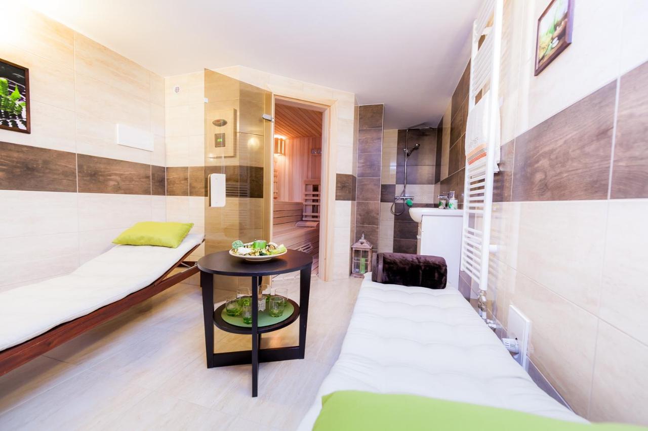 Relax Apartmany Oscadnica Buitenkant foto