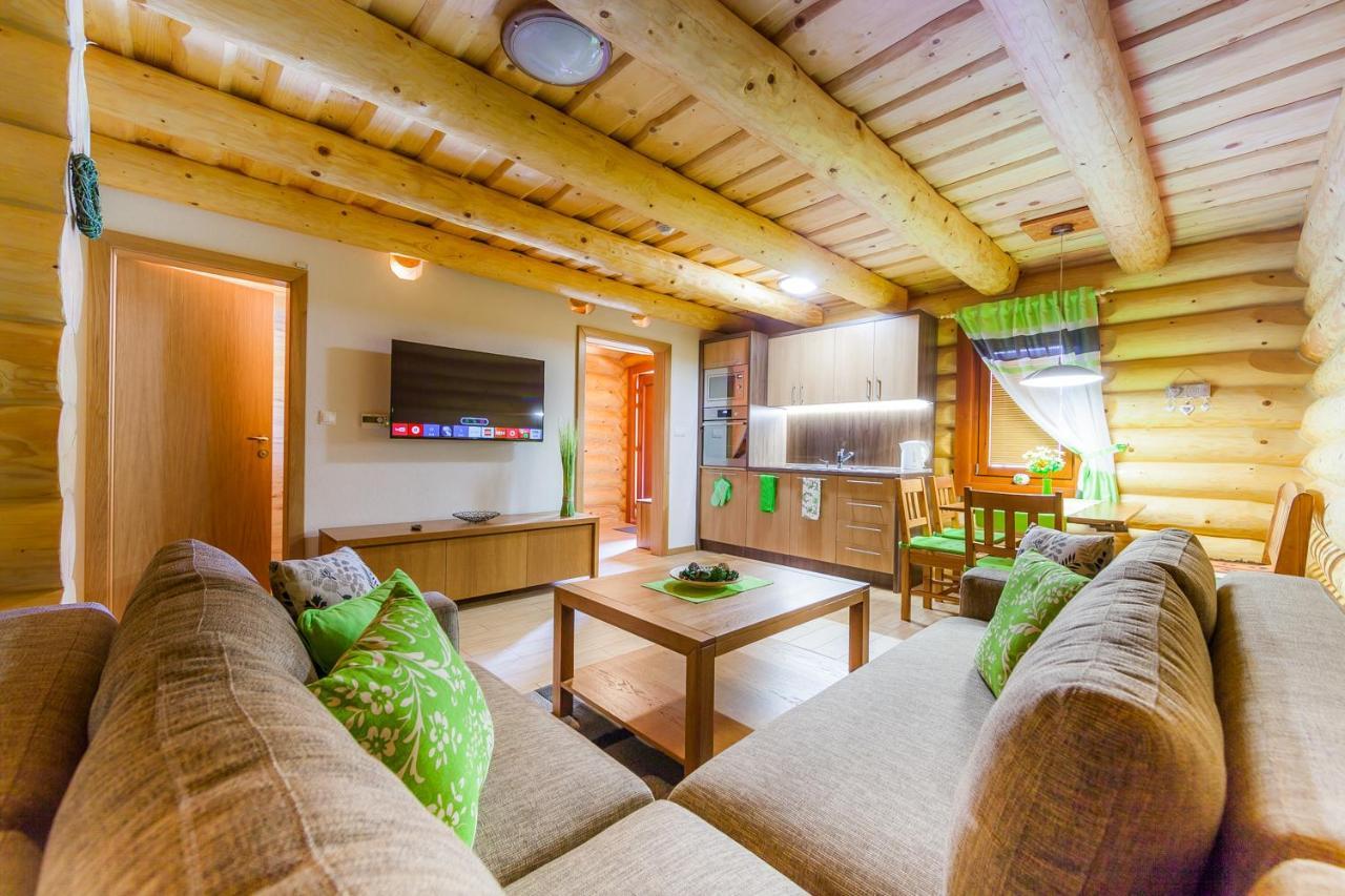 Relax Apartmany Oscadnica Buitenkant foto